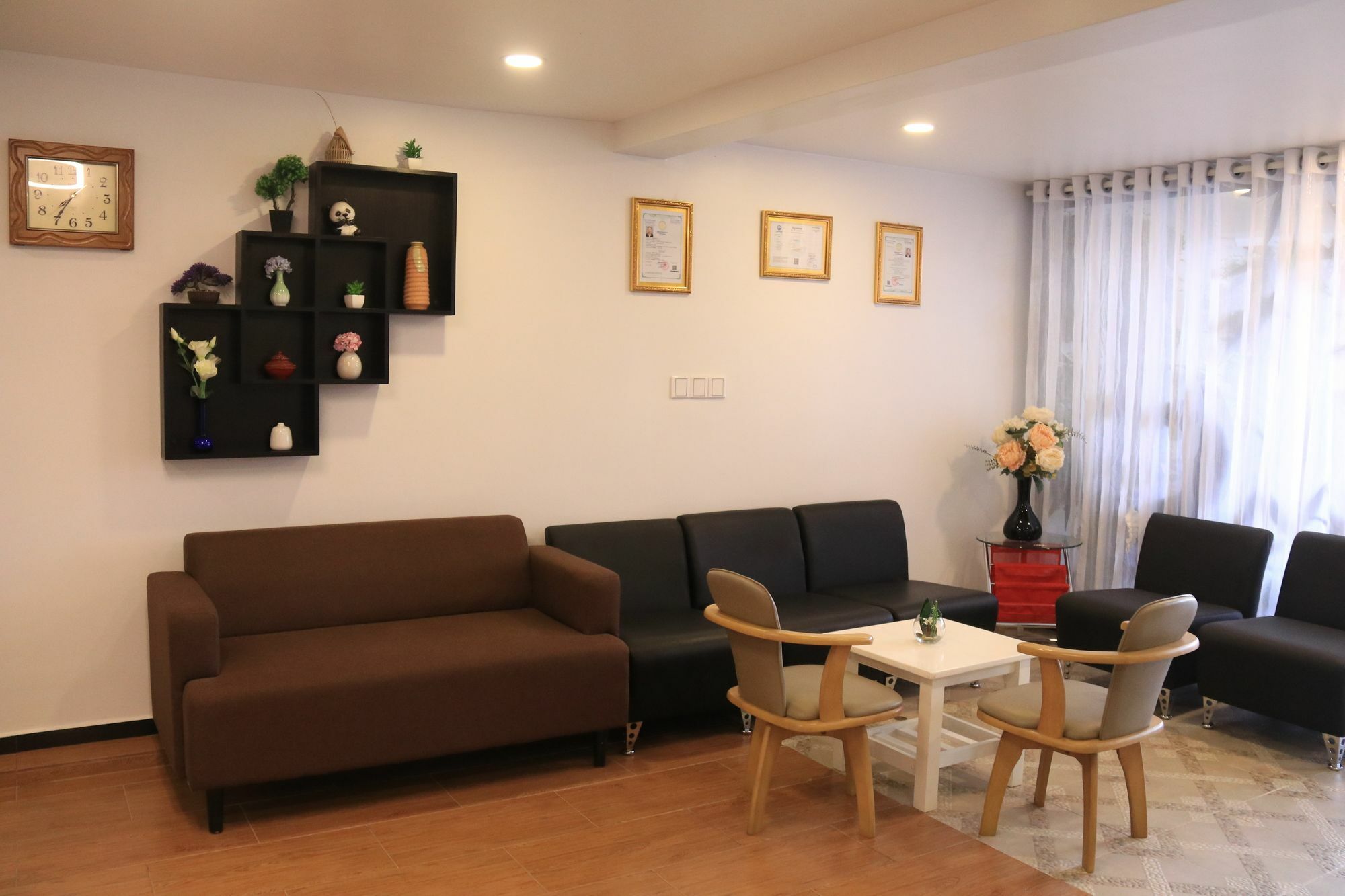 De Hotel Phnom Penh Luaran gambar